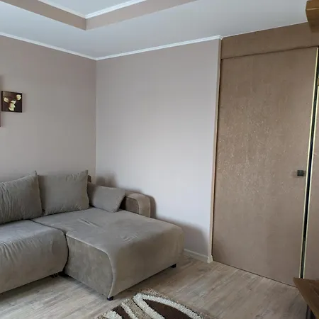 別荘 Marvel-nyaralo