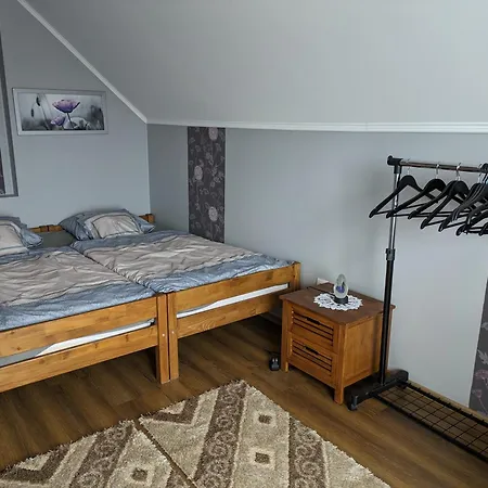 Marvel-nyaralo イゴル