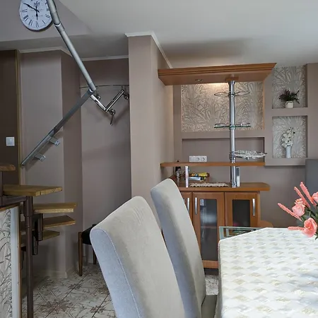 Marvel-nyaralo 別荘 *