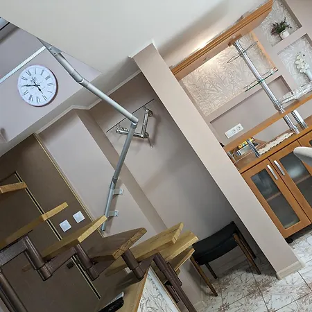 Marvel-nyaralo イゴル