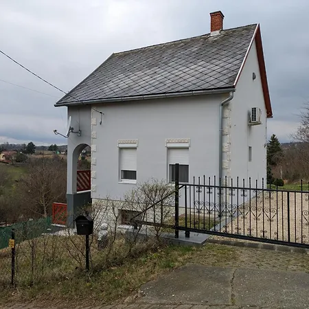 Marvel-nyaralo 別荘 *